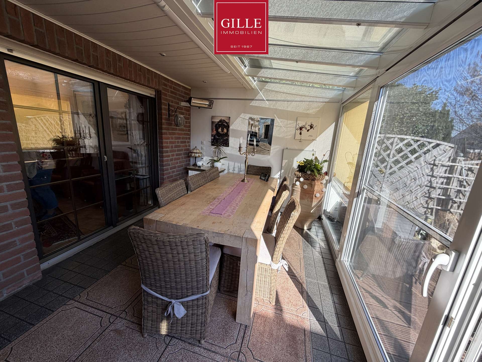 Ansicht 12 von: Sehr gepflegte DHH- mit Wintergarten, Sauna und Kamin und Garage in Neuss-Holzheim zu verkaufen